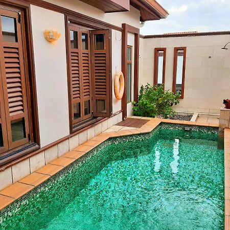 Wonderland Private Pool Villas At Port Dickson Esterno foto